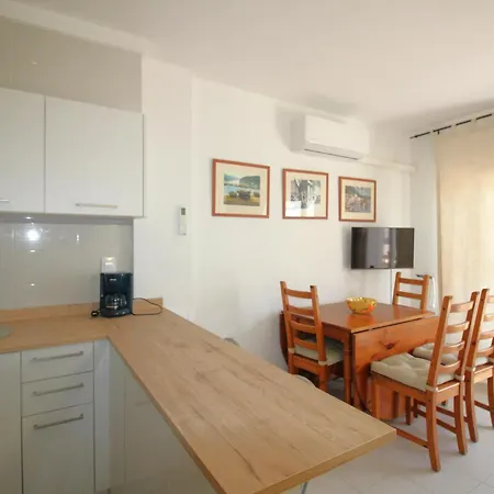 Acogedor Con Piscina, Wifi Y Garaje Cerca De La Playa De La Farella, - Es-228-8